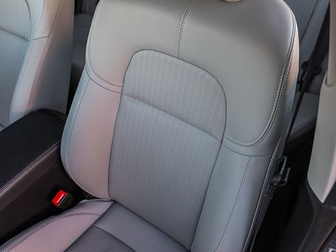 Used 2024 Honda Civic EX-L image 25