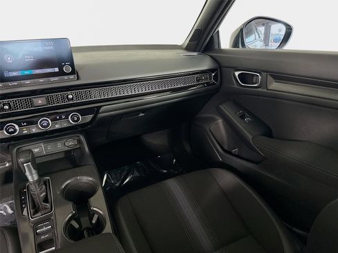 Used 2025 Honda Civic Sport image 23