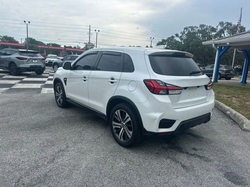 Used 2020 Mitsubishi Outlander Sport ES FWD image 3