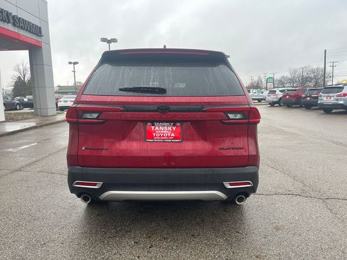 Certified 2025 Toyota Grand Highlander MAX Platinum image 4