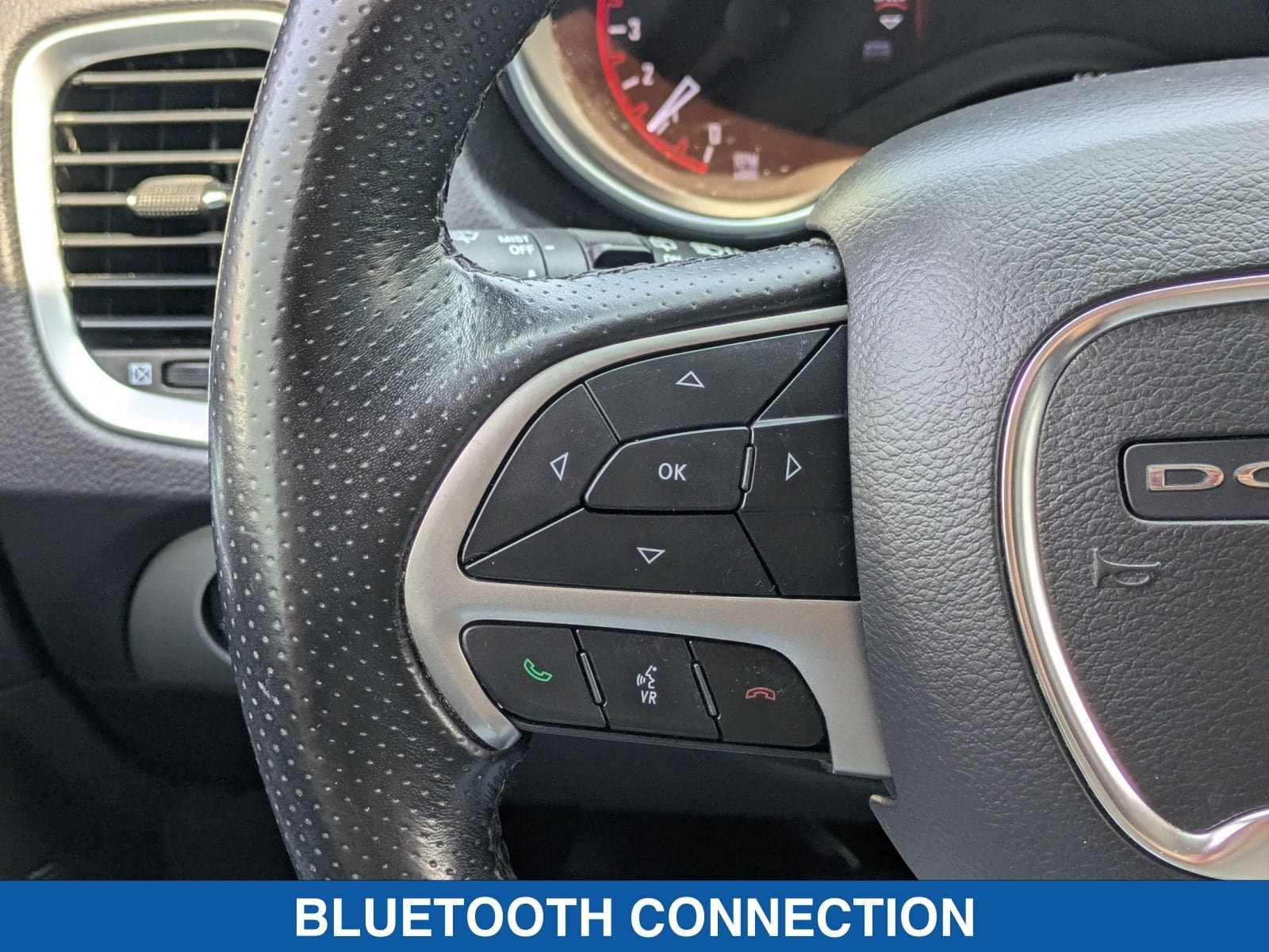 Used 2020 Dodge Durango SXT AWD/4WD image 17