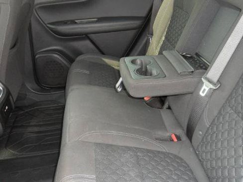 Used 2019 Chevrolet Blazer LT FWD image 17