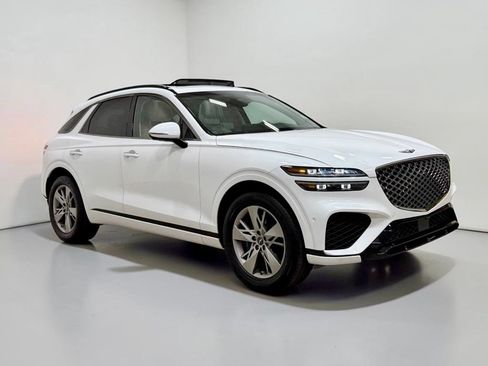 Used 2023 Genesis GV70 3.5T Sport w/ Sport Advanced Package AWD/4WD image 5