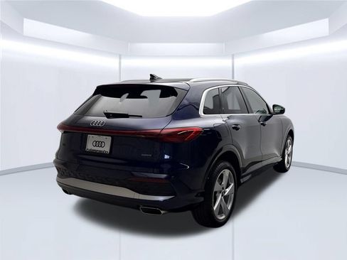 Used 2025 Audi Q5 Premium Plus w/ Premium Plus AWD/4WD image 5