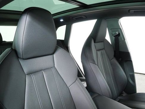 New 2025 Audi Q5 Premium Plus image 24