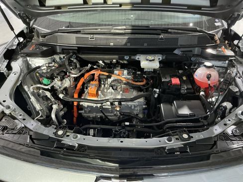 New 2026 Chevrolet Equinox EV LT image 35