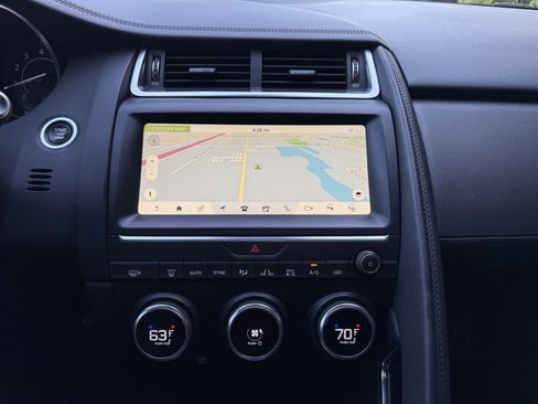 Used 2018 Jaguar E-PACE S image 26