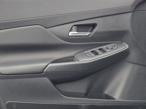 New 2026 Nissan Sentra SV w/ Floor Mat Package FWD image 10