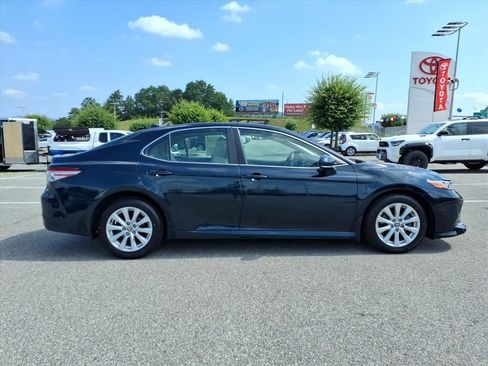 Used 2020 Toyota Camry LE w/ Cold Weather Package AWD/4WD image 3
