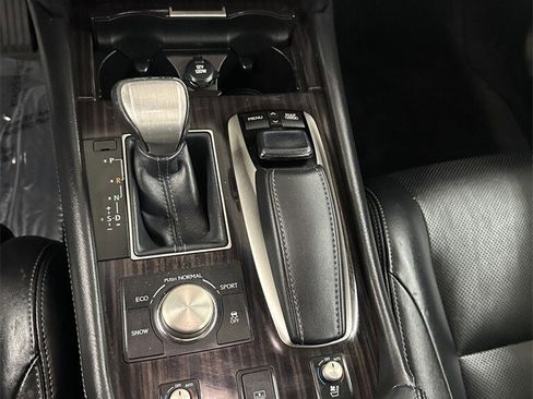 Used 2015 Lexus LS 460 L image 18