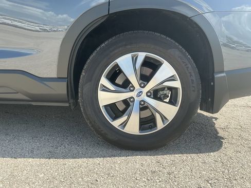 Used 2025 Subaru Ascent Premium AWD/4WD image 10