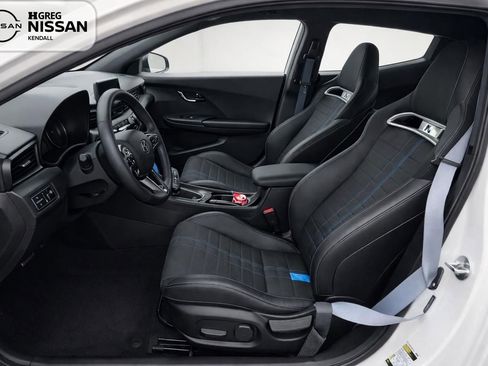 Used 2022 Hyundai Veloster N FWD image 7