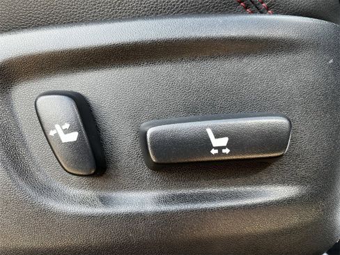 Used 2022 Toyota 4Runner TRD Off-Road Premium w/ Moonroof Package image 26