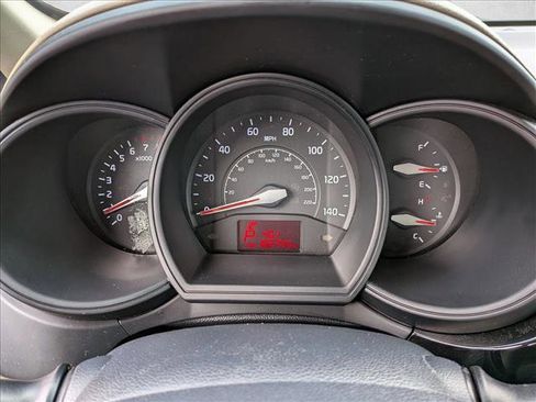 Used 2016 Kia Rio LX FWD image 11