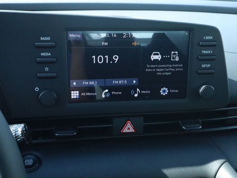 New 2025 Hyundai Elantra Sport w/ Cargo Package image 13