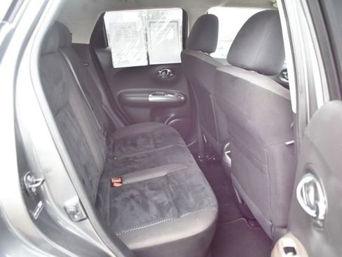 Used 2012 Nissan Juke SV image 36