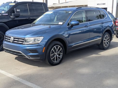 Used 2020 Volkswagen Tiguan SE image 5