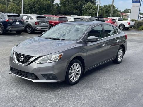 Used 2018 Nissan Sentra SV FWD image 3