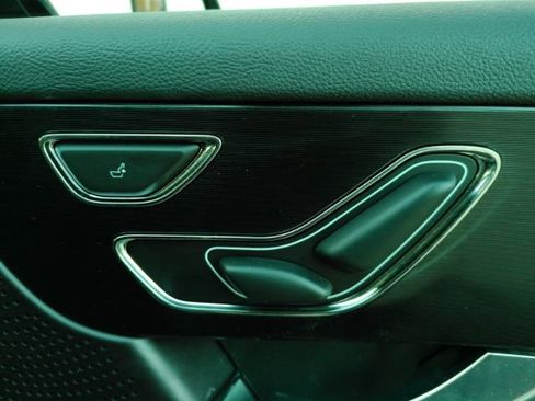 Used 2023 Lincoln Corsair Grand Touring w/ Towing Package image 19