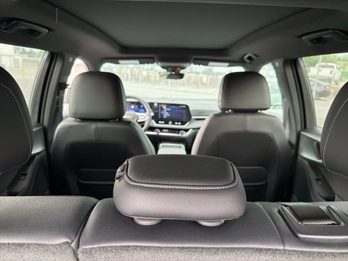 Used 2025 Chevrolet Equinox LT w/ Convenience Package II FWD image 26