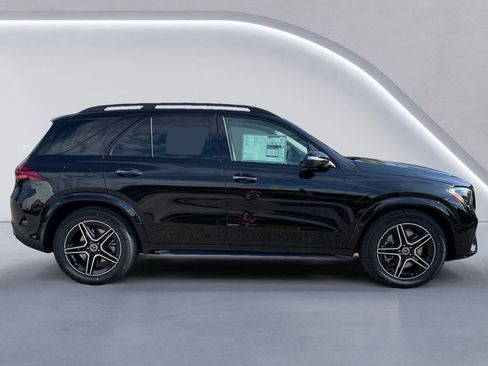 New 2026 Mercedes-Benz GLE 450 4MATIC image 3