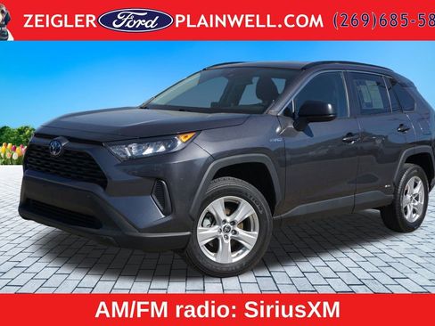 Used 2021 Toyota RAV4 LE AWD/4WD image 1