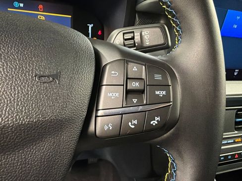 New 2026 Ford Maverick Lobo AWD/4WD image 17