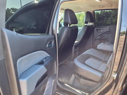 Used 2021 Chevrolet Colorado Z71 AWD/4WD image 43