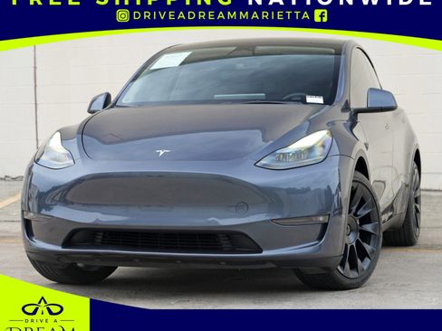 Used 2022 Tesla Model Y Long Range AWD/4WD image 1
