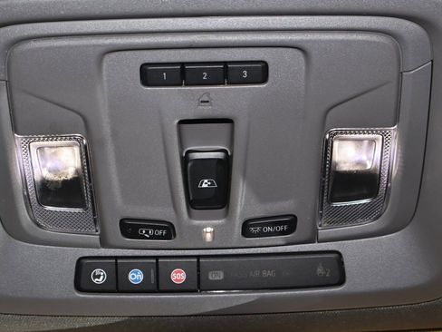 Used 2020 Chevrolet Silverado 1500 LT Trail Boss image 31