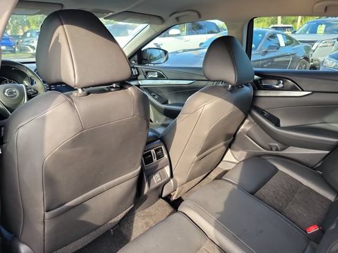 Used 2018 Nissan Maxima SR w/ Midnight Edition FWD image 10