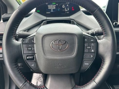 Used 2023 Toyota Prius Prime SE image 27