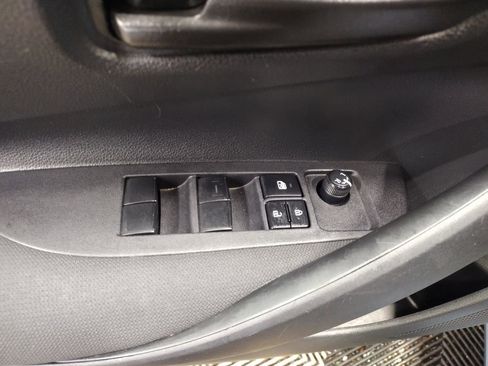 Used 2023 Toyota Corolla LE image 22