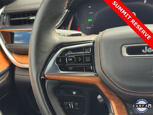 Used 2023 Jeep Grand Cherokee Summit image 15
