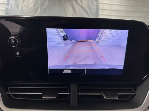 Certified 2024 Chevrolet Trax LS image 12