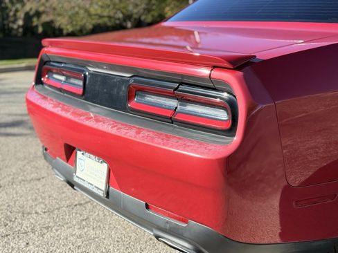 Used 2015 Dodge Challenger R/T w/ Quick Order Package 22B R/T image 12