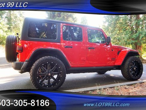 Used 2018 Jeep Wrangler Unlimited Rubicon AWD/4WD image 9