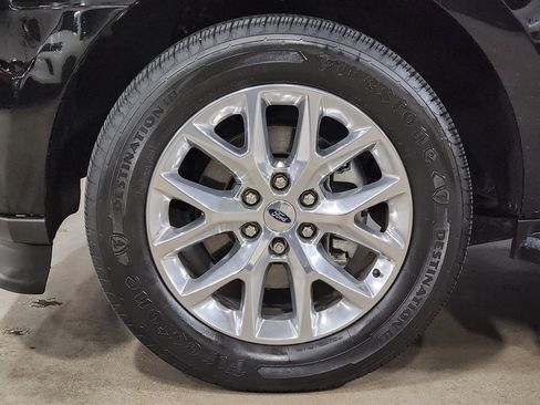 Used 2020 Ford Expedition XLT w/ Equipment Group 202A image 29