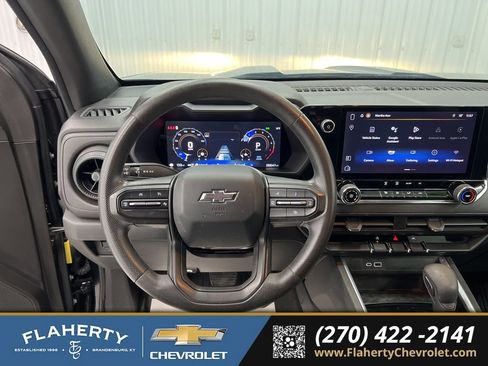 Used 2024 Chevrolet Colorado Trail Boss w/ Technology Package image 25