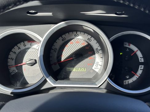 Used 2013 Toyota Tacoma 4x4 Double Cab image 41