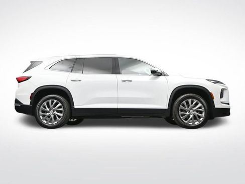 Used 2026 Buick Enclave Preferred w/ Power Package AWD/4WD image 31