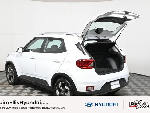Certified 2023 Hyundai Venue SEL w/ Cargo Package image 26