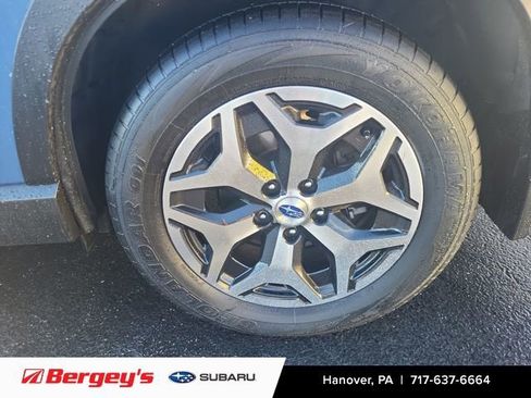 Used 2021 Subaru Forester Premium image 21