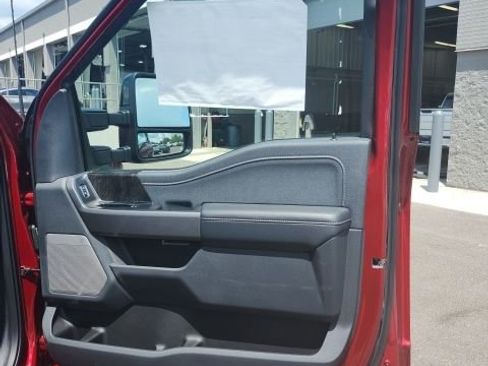 New 2025 Ford F350 Lariat w/ Lariat Ultimate Package image 29