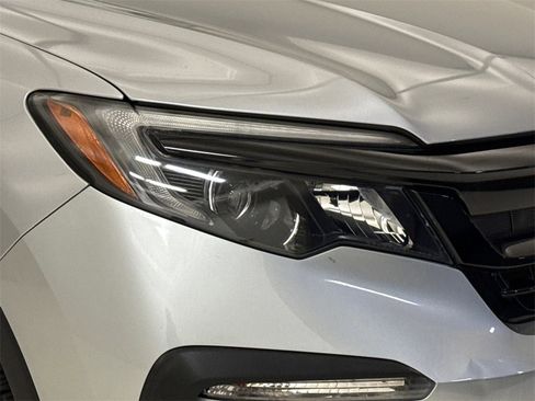 Certified 2021 Honda Pilot Special Edition image 5