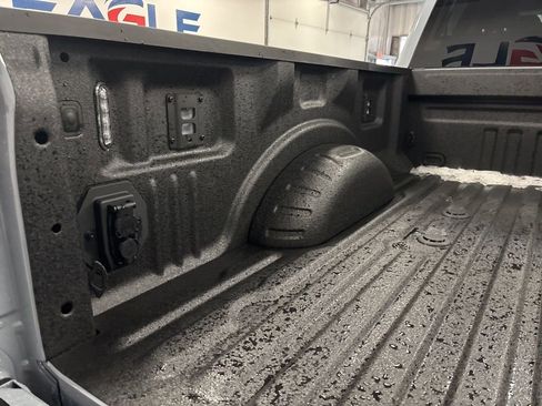 New 2026 Ford F250 Lariat w/ Black Appearance Package image 33