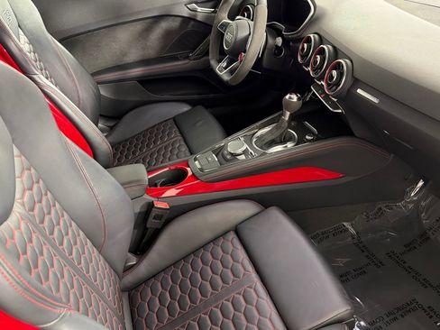 Used 2019 Audi TT RS w/ Technology Package AWD/4WD image 12