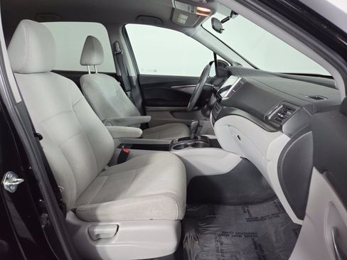 Used 2017 Honda Pilot EX image 37