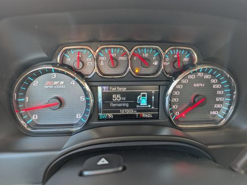 Used 2018 Chevrolet Tahoe LT w/ Z71 Midnight Edition AWD/4WD image 32