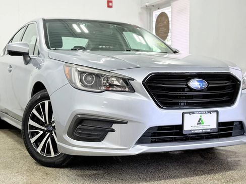 Used 2019 Subaru Legacy 2.5i Premium AWD/4WD image 3